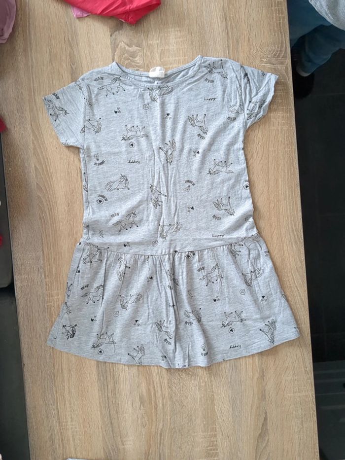 Lot deux robes MC + 1 t-shirt MC - photo numéro 2