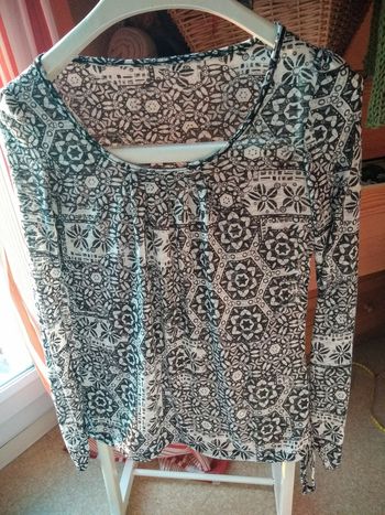 Haut léger noir et blanc