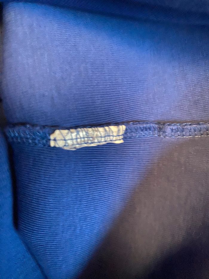 Pull / t-shirt manches longues - photo numéro 6