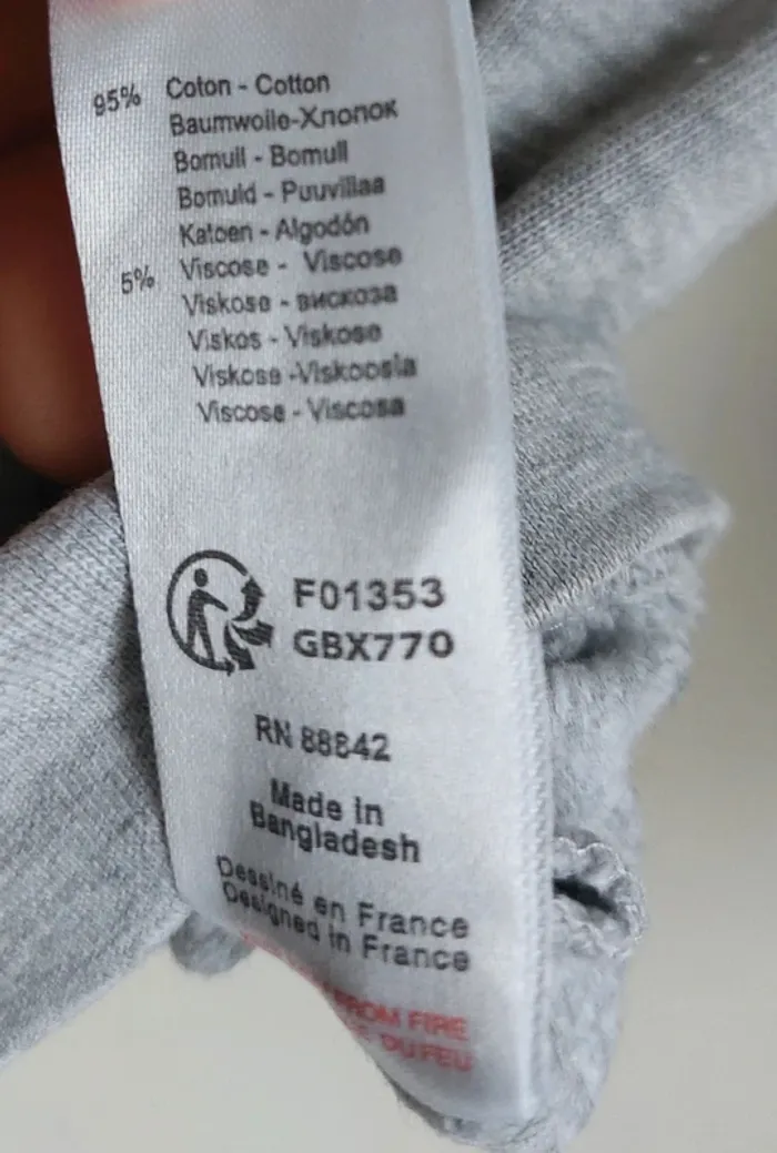 Gilet à capuche grise garçon, en très bon état, taille 5 ans, abcd'R La Redoute - photo numéro 4