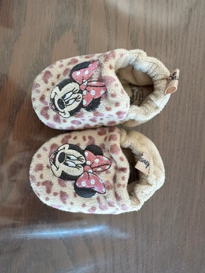 Chaussons bébé fille