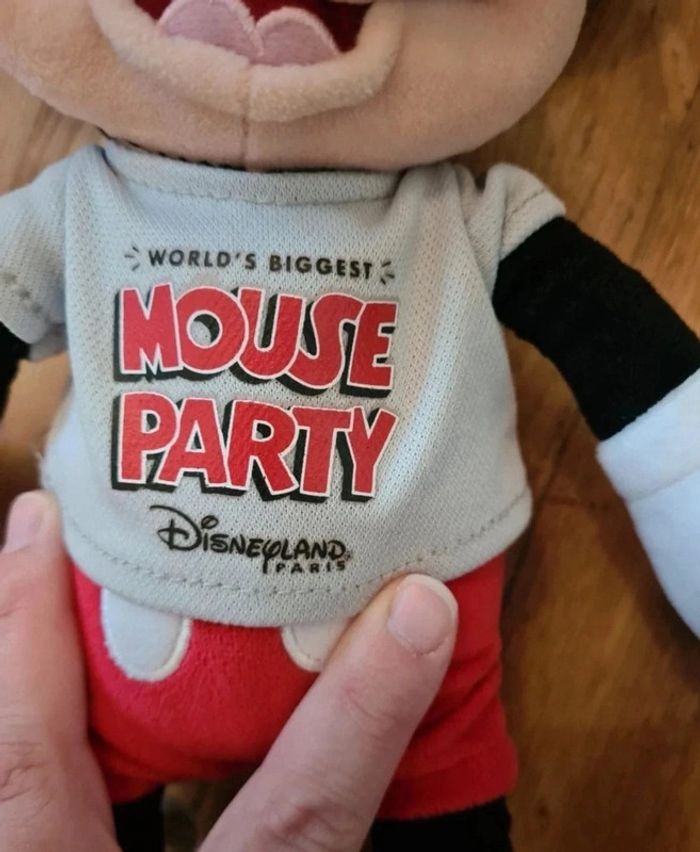 🌟 Mickey mouse peluche - Disneyland Paris - photo numéro 8