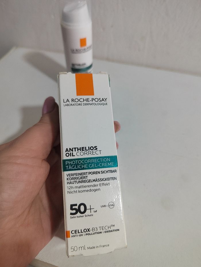La roche posay Anthelios oil correct gel crème solaire protectrice peaux grasses et mixtes SPF50 - photo numéro 6