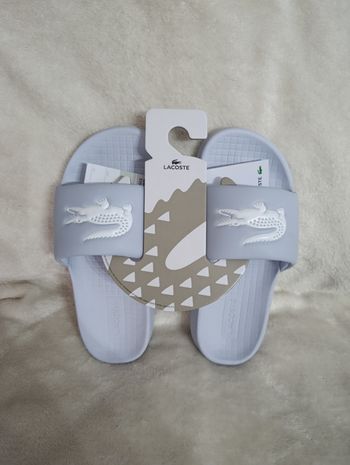 Claquette Lacoste 