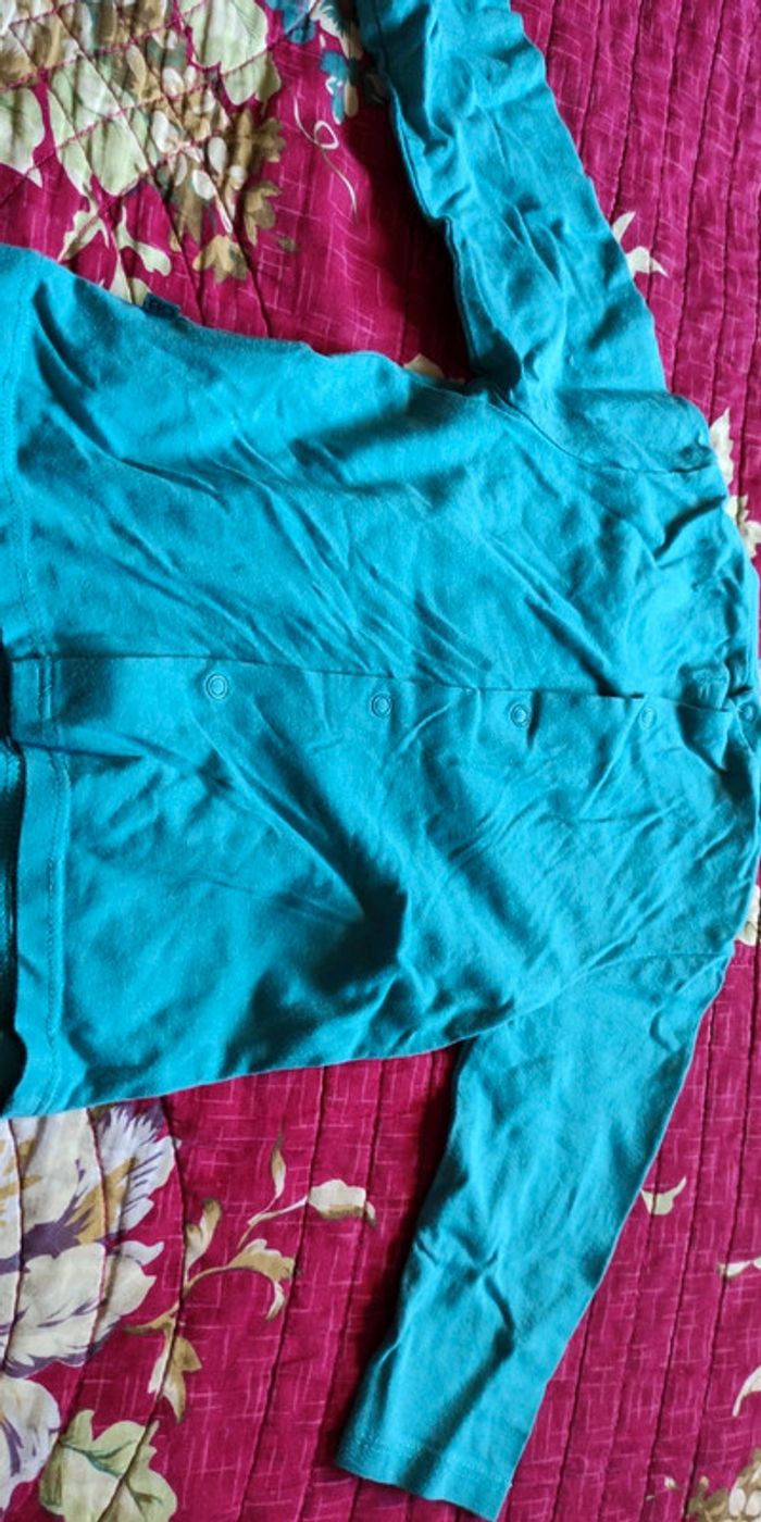 Haut obaibi 6 mois - photo numéro 3