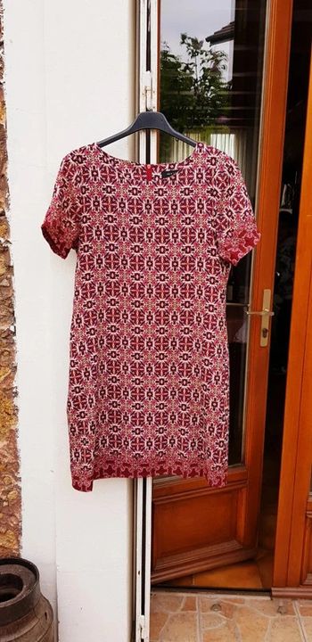 Robe femme - T. 36