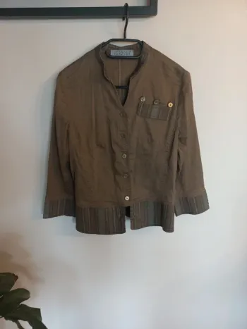 Veste verdosa paris