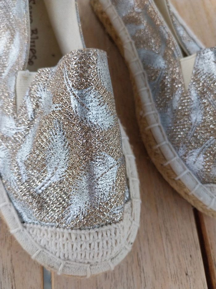 Paire d'espadrilles cordes dorées 29 Orchestra neuves - photo numéro 3