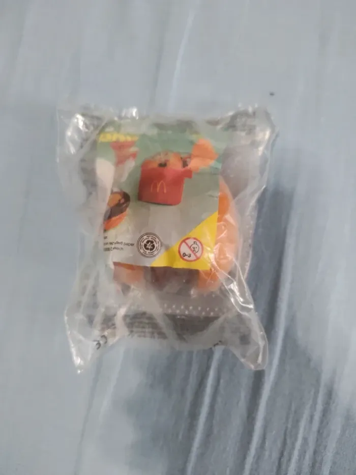 Figurine burger McDonald's - photo numéro 2