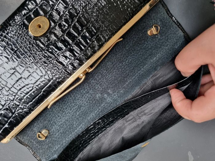 Pochette ou portefeuilles - photo numéro 2