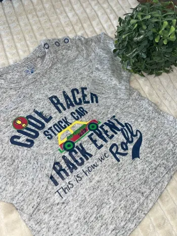 T-shirt à manches longues pour petit garçon - 12 mois