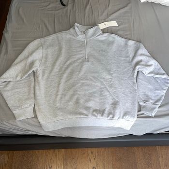 Pull Alo gris