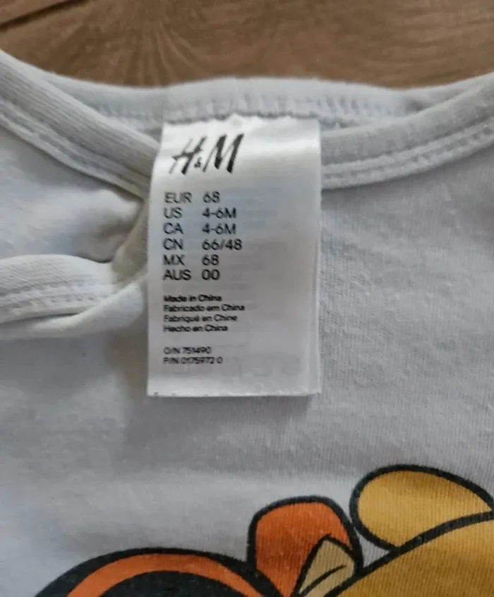 Lot pyjamas bebe  4-6 mois - photo numéro 4