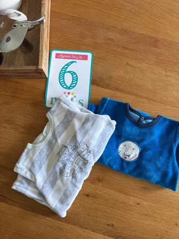 Lot pyjama une pièce