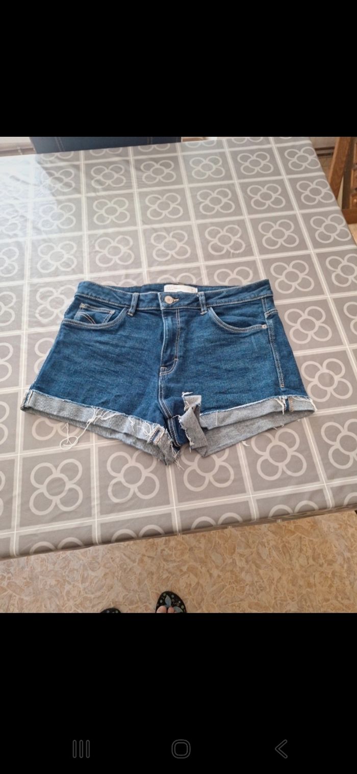 Short Zara, taille 50