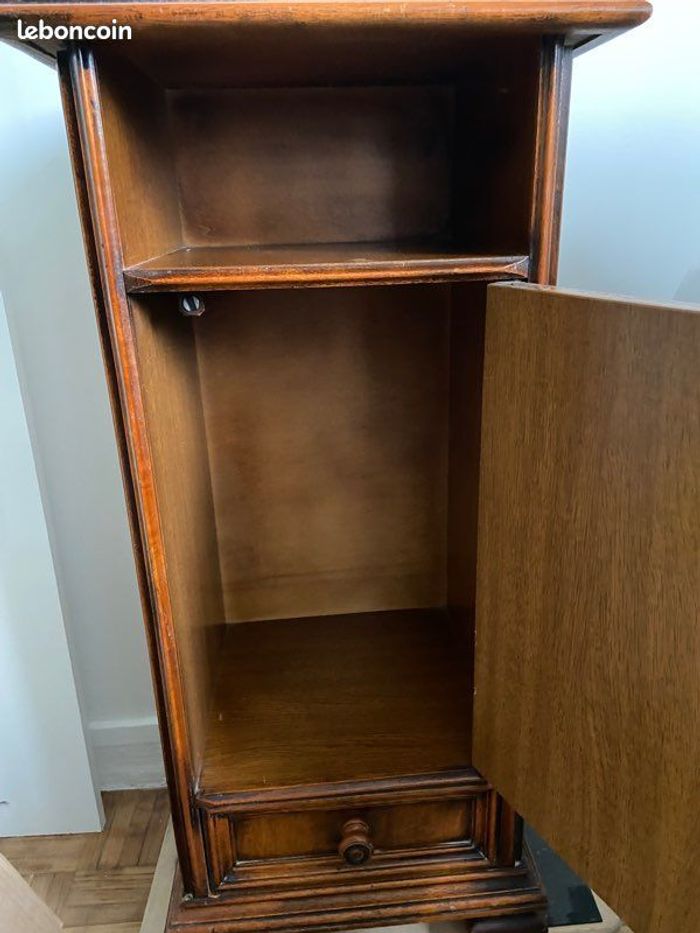 Meuble d’appoint réalisé en chêne massif de style Louis Philippe taille 37x79p29 - photo numéro 4