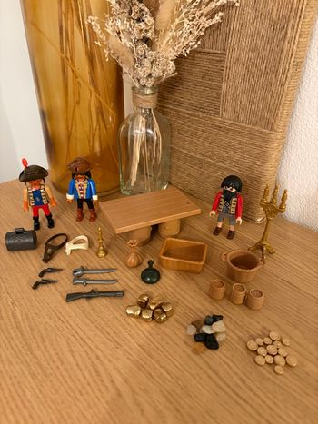 Bande de pirates avec butin Playmobil 