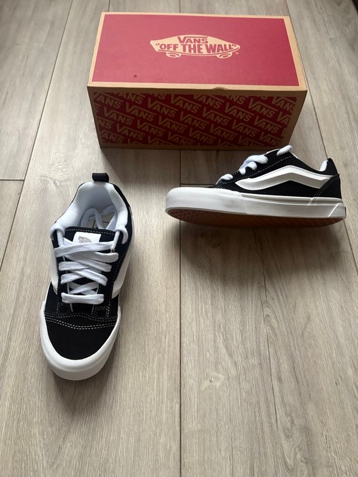 Baskets Vans Knu School - Taille 35 - Femme - photo numéro 2