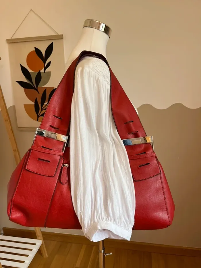 Sac vintage y2k rouge en cuir synthétique très bon état [ref 2507SR130] - photo numéro 9
