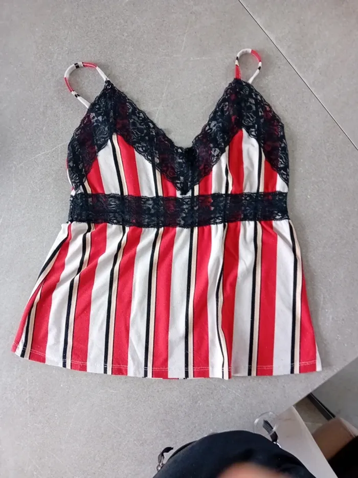 Débardeur de chez Jennyfer en taille XS