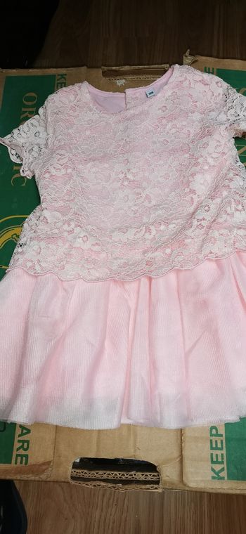 Jolie robe rose poudré