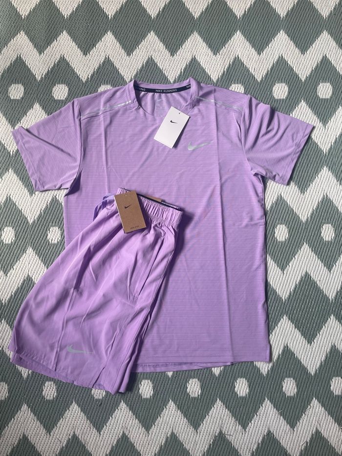 Nike ensemble - photo numéro 1