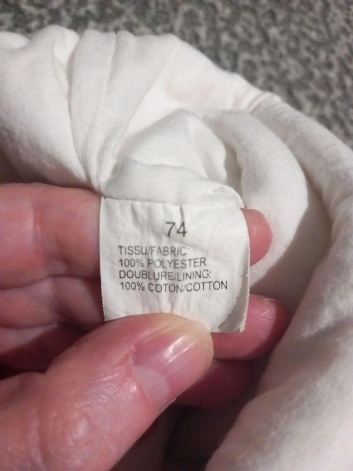 Pyjama taille 74cm 3 suisses - photo numéro 3