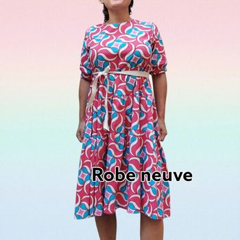 Superbe robe neuve