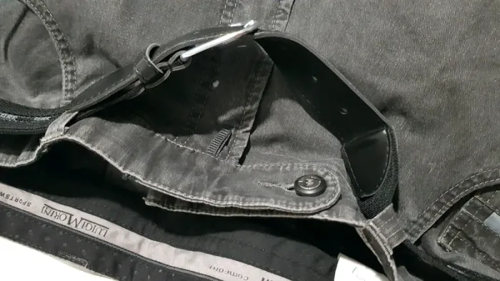 Pantalon jean gris avec ceinture Luigi Morini - photo numéro 3