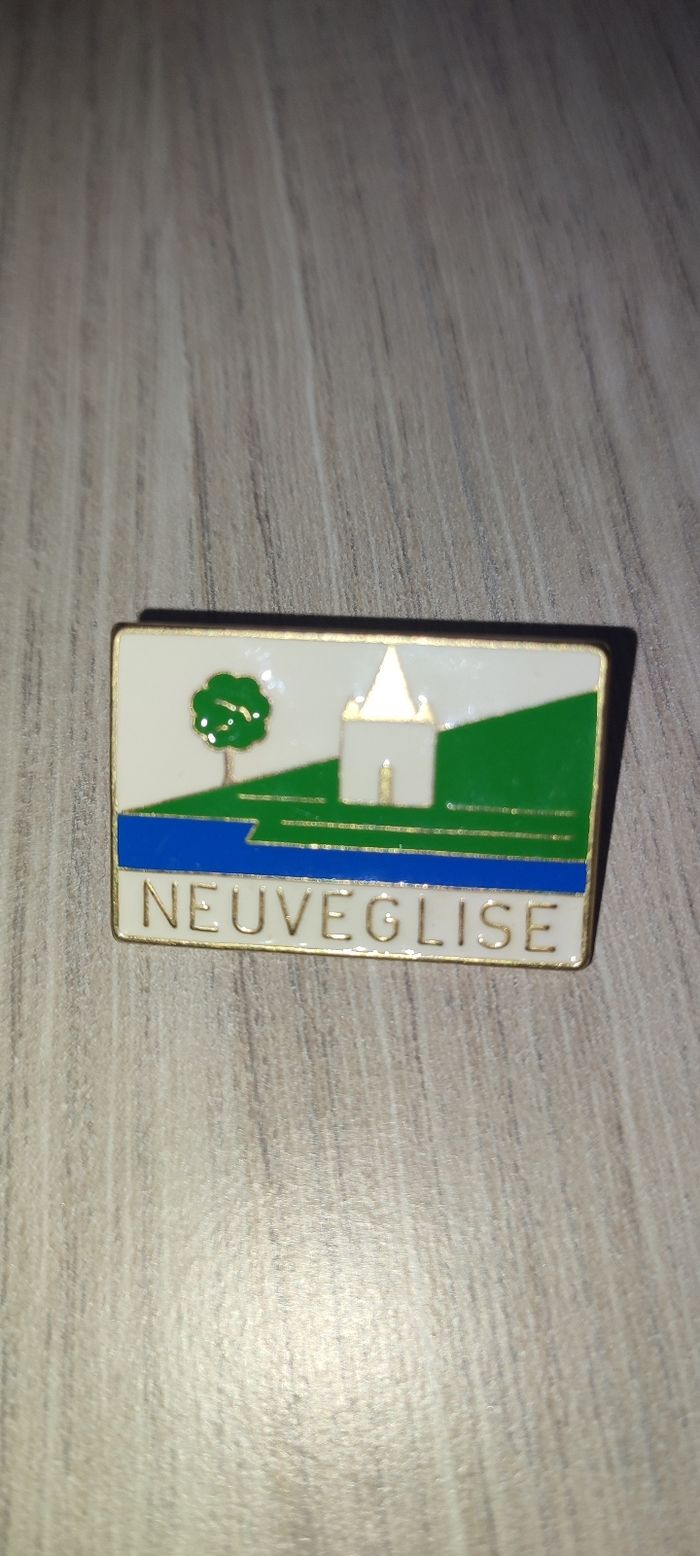 Pin's Neuveglise