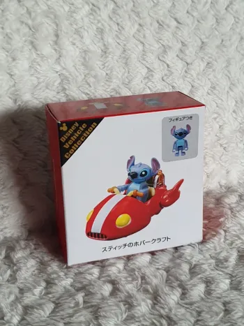 Tokyo Disney Stitch Hovercraft Car avec figurine – Tomy Takara Japon exclusif