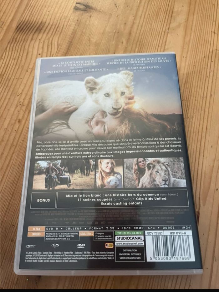 Mia et le lion blanc - photo numéro 2