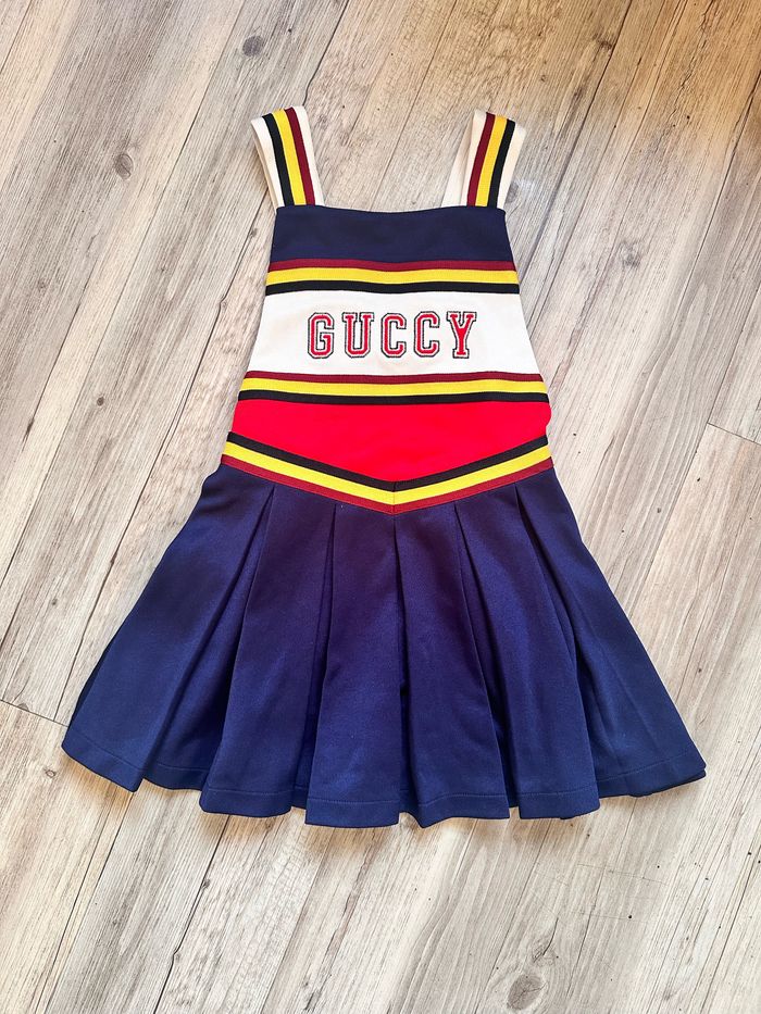 Robe Gucci cheerleaders 6 ans neuf