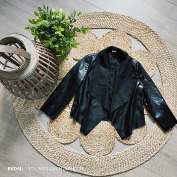 🖤 Veste style perfecto fille – Boutique parisienne – Taille 4 ans