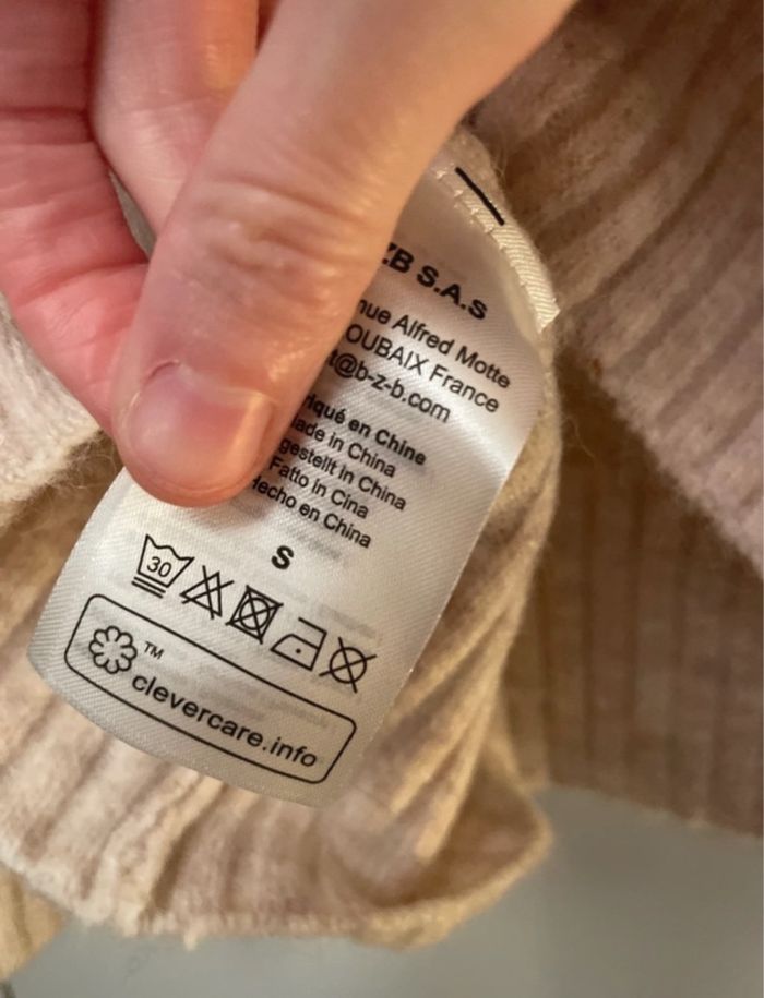 Pull épaules dénudées - photo numéro 7