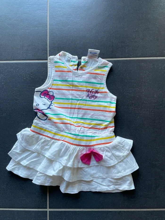 Robe hello kitty 18 mois