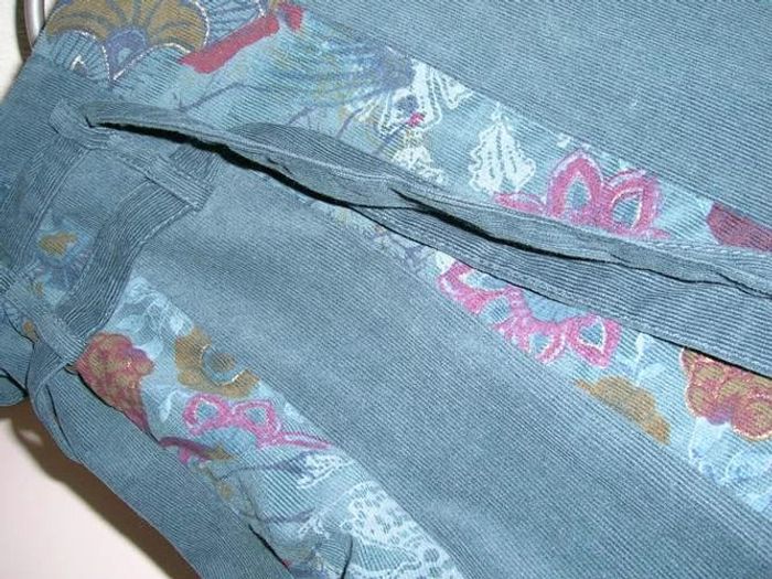 jupe velours verte motifs floral longue et évasée "jacqueline rieu" T.3 - photo numéro 4