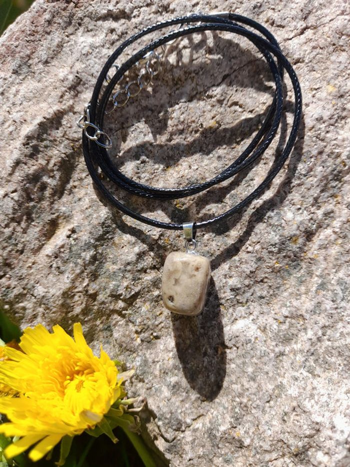 Collier pierre naturelle