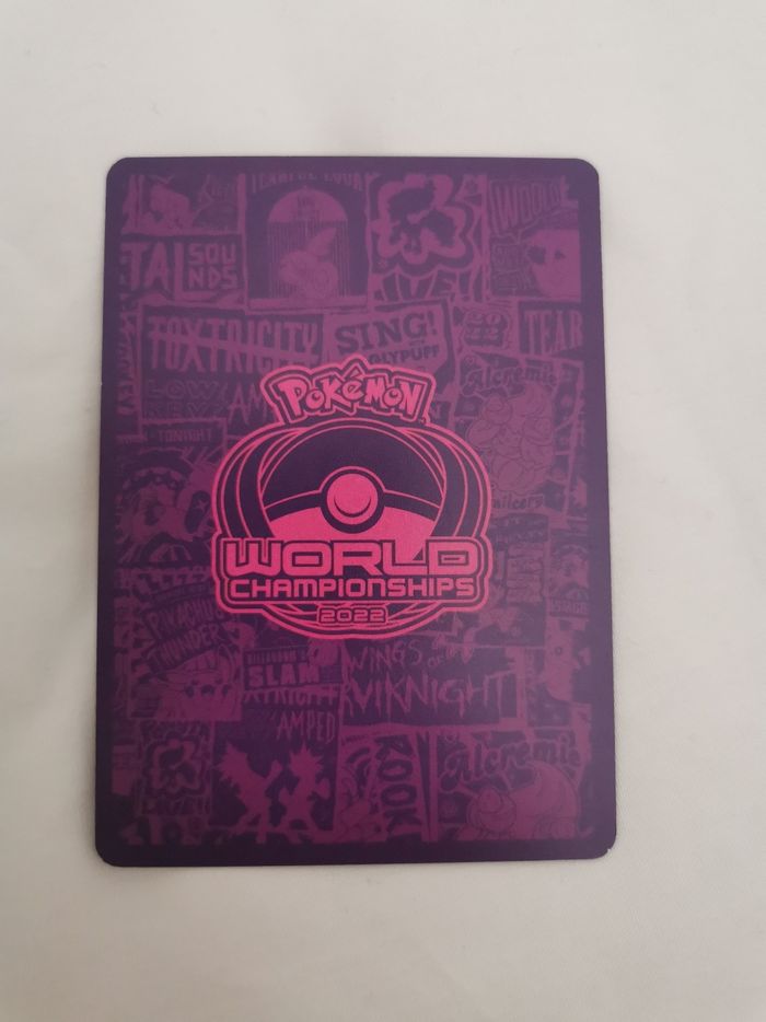 Carte pokemon Mew V - photo numéro 2