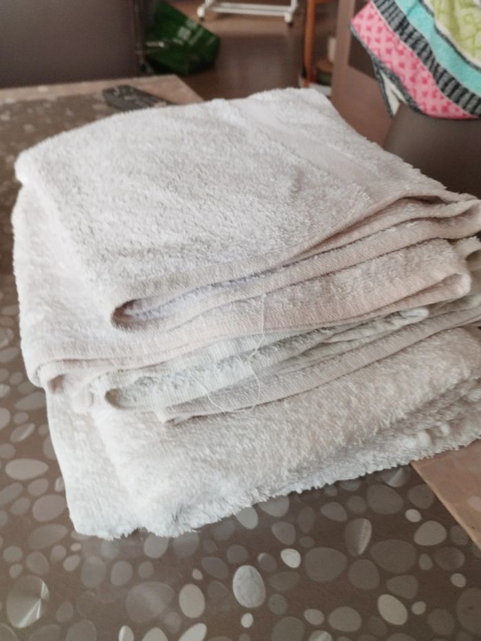 5 serviettes de toilette blanches - photo numéro 2
