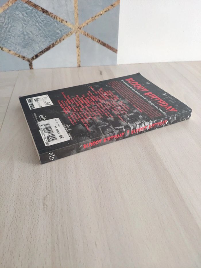 Livre recueil de nouvelles noires polar Benson Jonquet Noziere Daeninckx Crifo Roux Malte - photo numéro 3