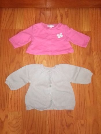 Lot 1 mois gilets coton Vertbaudet et Kimbaloo