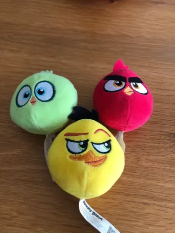 Peluches angry birds lot de 3