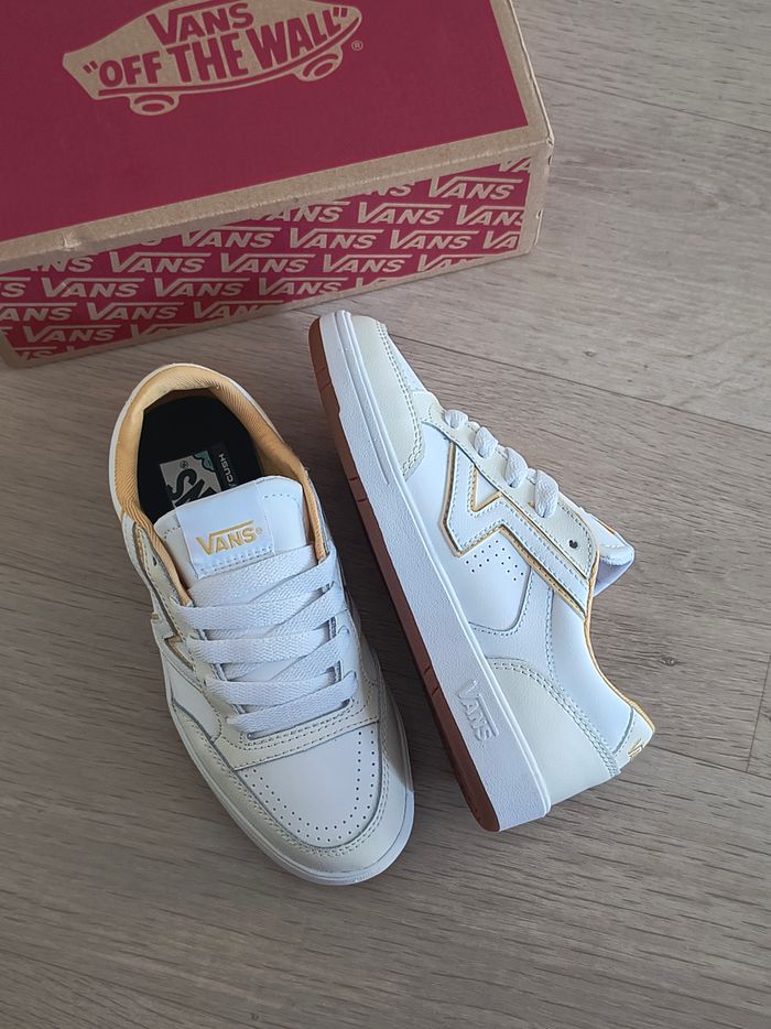 Chaussures Vans old skool taille 36 neuves - photo numéro 10