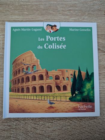 Les portes du Colisée 