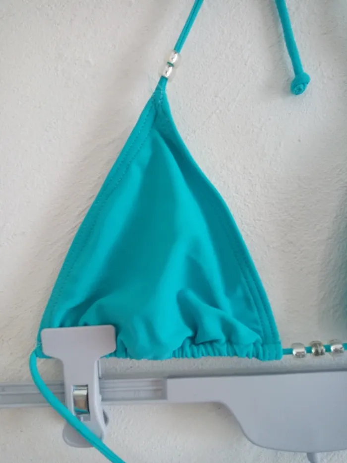 Haut de maillot de bain femme ou jeune fille - photo numéro 3