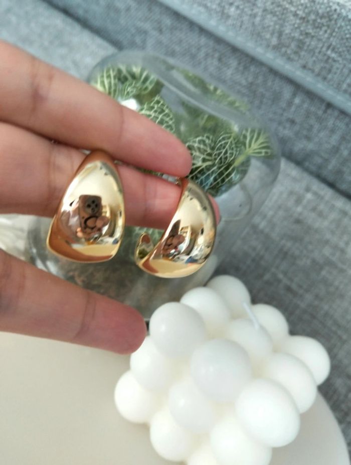 Créoles larges dorées en C en acier inoxydable - photo numéro 2