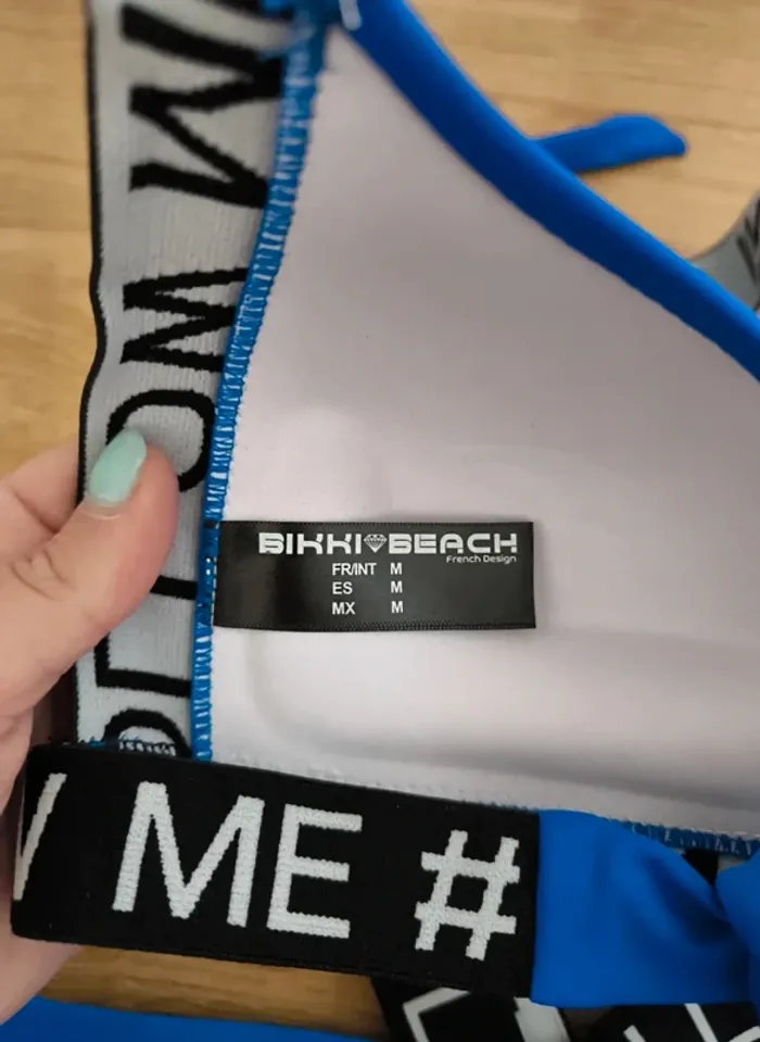 Maillot de bain bikki beach modèle Kate taille M

38 neuf - photo numéro 2