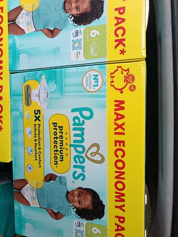 Couches pampers premium protection taille 6