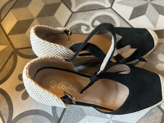 Chaussures à talon - photo numéro 2